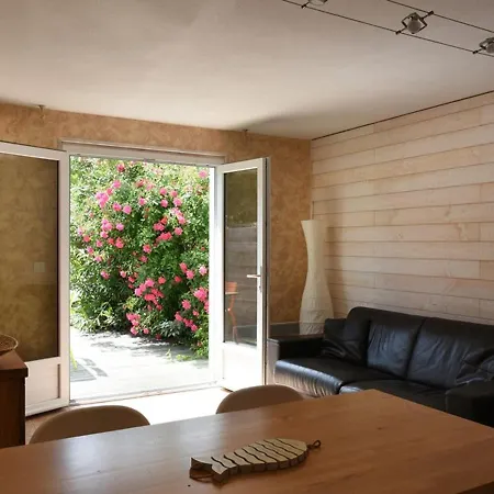 Maison A Avec Jardin, Piscine Et Forfait Menage Inclus - Fr-1-434-5 度假居 *