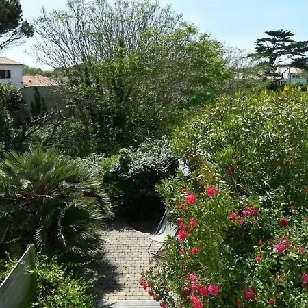 Maison A Avec Jardin, Piscine Et Forfait Menage Inclus - Fr-1-434-5 度假居 *